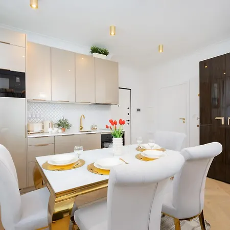 Stylish Grzybowska By Renters *