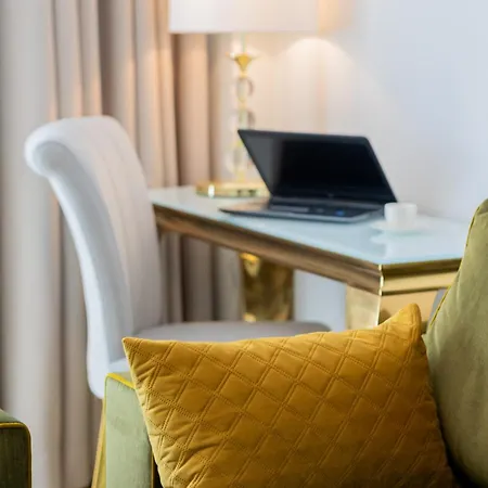 Stylish Grzybowska By Renters * Warsaw