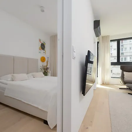 Stylish Grzybowska By Renters * Warsaw