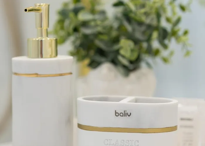 Stylish Grzybowska By Renters * Varsó