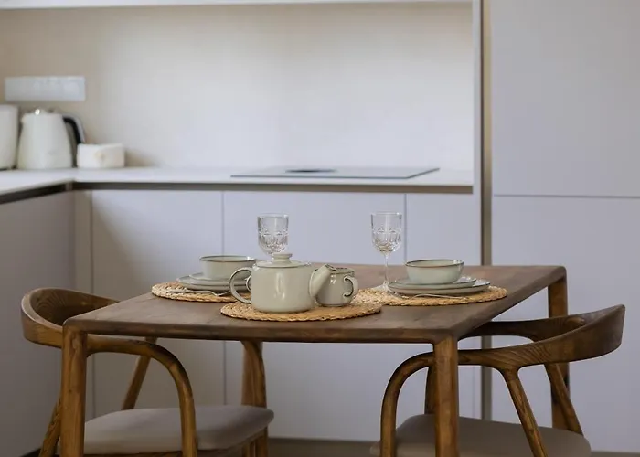 Stylish Grzybowska By Renters Apartman Varsó