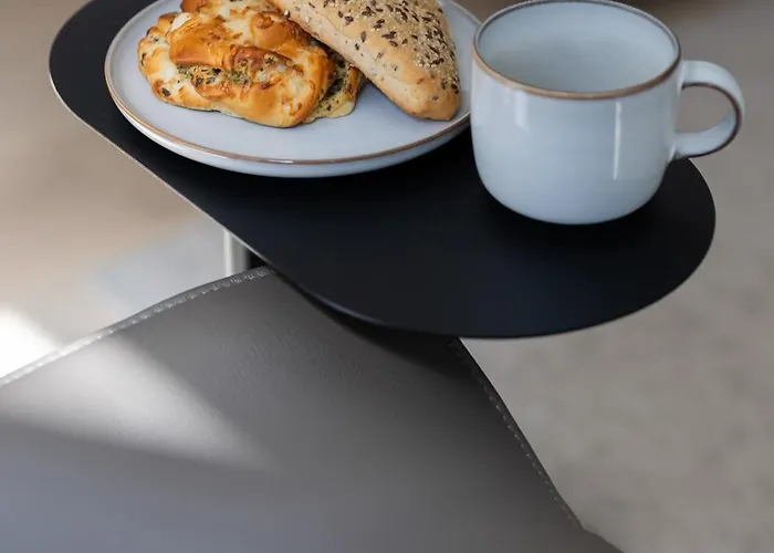 Stylish Grzybowska By Renters Apartman *