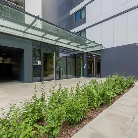 Stylish Grzybowska By Renters Daire Varşova